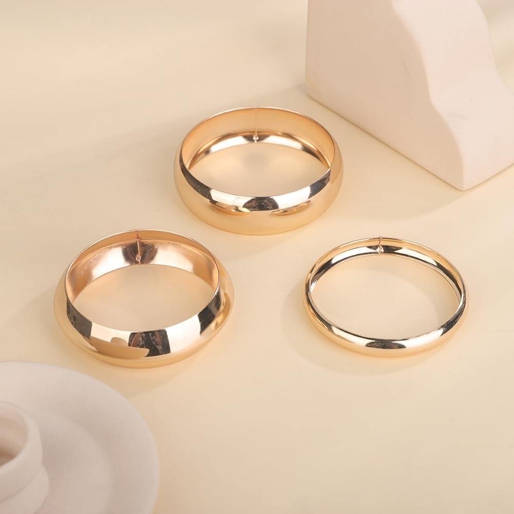 Affordable Fashion Finds Gold Bracelet Trio - Picture 3 of 4
